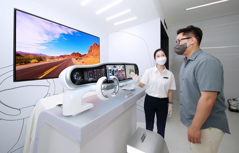 6. E-PRIX 삼성 홍보관_삼성디스플레이.jpg