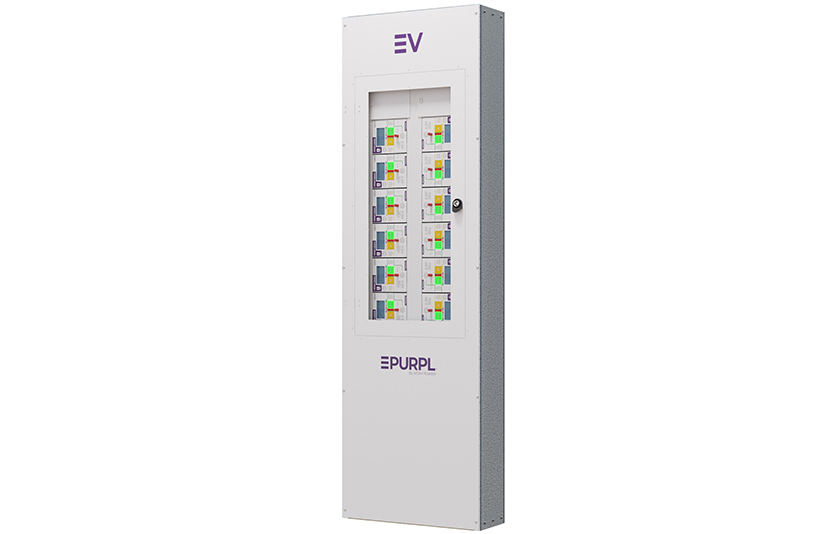 아톰파워의 솔리드스테이트 서킷브레이커(SSCB)들이 한데 집적된 패널. 여러 대의 EV 충전기들을 한 곳에서 관리할 수 있다. 사진=SK이노베이션