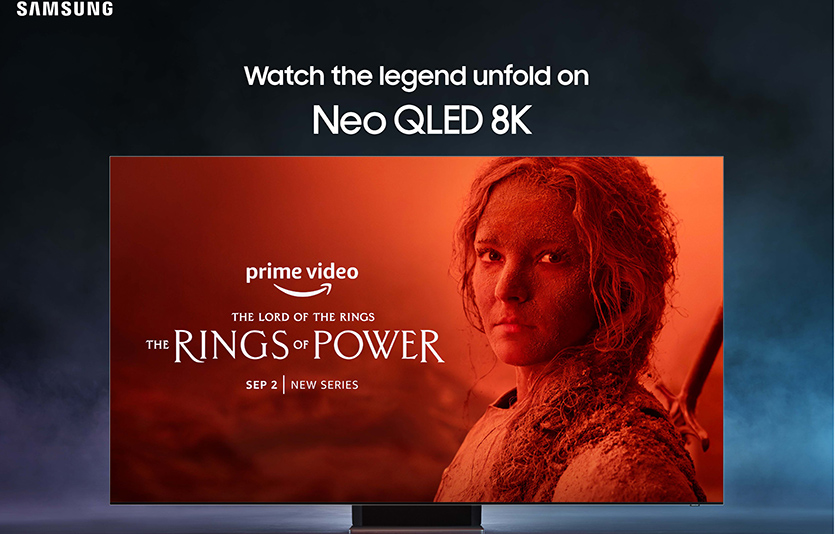 삼성전자가 아마존 프라임 비디오와 파트너십을 맺고 ‘반지의 제왕: 힘의 반지’ 시리즈의 예고편 영상을 8K 화질로 제작해 전 세계 매장과 유튜브 채널을 통해 공개한다. 약 2분 분량의 예고편 영상은 삼성 'Neo QLED 8K'가 등장하며 시작하며, 드라마의 주요 장면을 8K 화질로 담고 있다. 사진=삼성전자