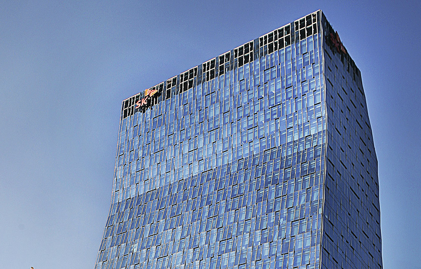 SK텔레콤은 추석 연휴 전 SK브로드밴드, SK스토아 등 정보통신기술(ICT) 패밀리사와 함께 대금 1320억원을 조기 지급할 계획이다. SK텔레콤 본사. 사진=SK텔레콤