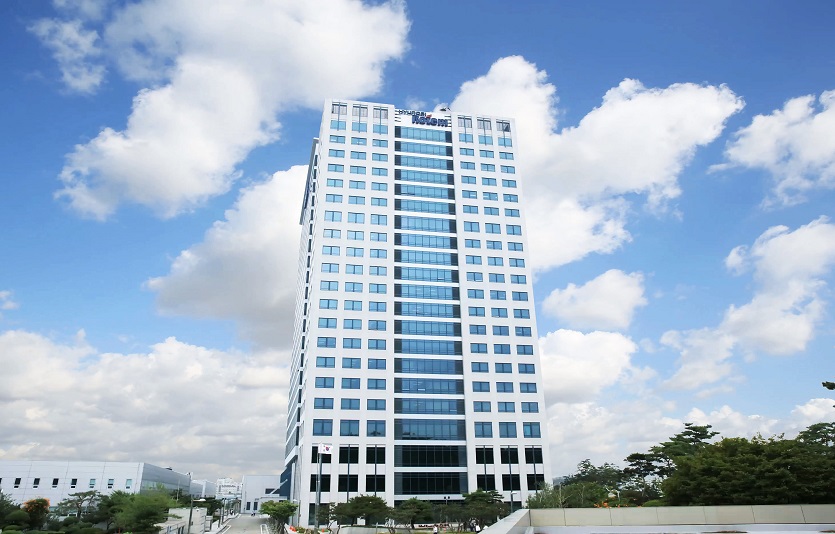 현대로템_의왕 본사 및 연구소 전경.jpg