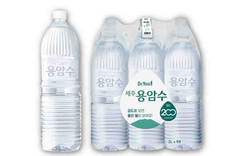 오리온이 출시한 ‘닥터유 제주용암수 2ℓ’. 사진=오리온