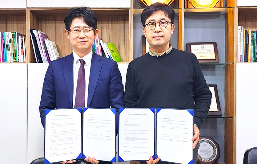 (왼쪽부터) 신원식 씨앤씨학원 대표와 이병희 오디바이스 대표 사진=오디바이스