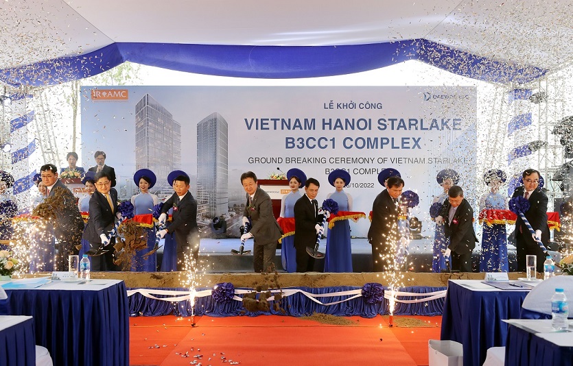 01. 베트남 하노이 스타레이크 B3CC1 착공식 시삽 사진.jpg