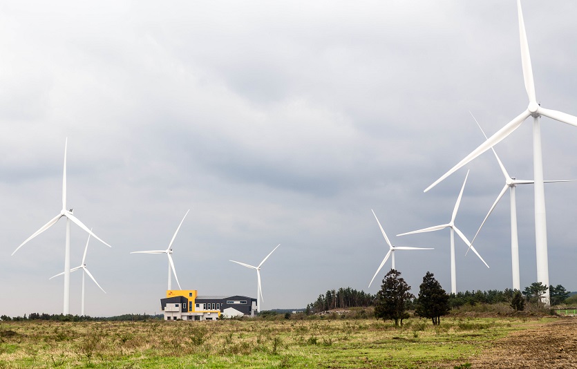 SK디앤디가 상업운영중인 제주 가시리 풍력발전단지. 사진=SK디앤디