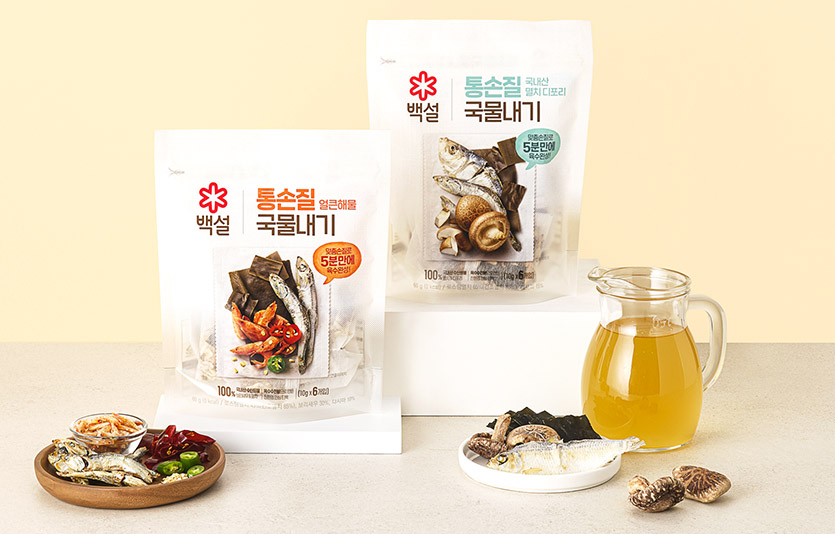 CJ제일제당은 ‘백설 통손질 국물내기 티백’ 신제품 2종을 출시했다. 사진=CJ제일제당