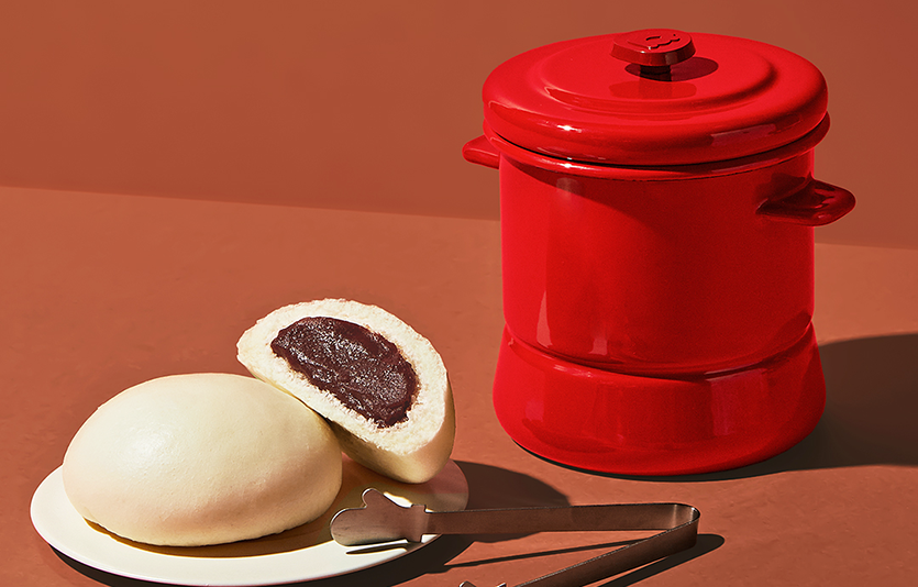 SPC삼립은 호빵 찜기 모양의 미니 찜기인 ‘호찜이 법랑 에디션’을 시즌 한정 판매한다. 사진=SPC삼립