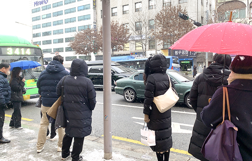 코로나19 겨울철 재유행이 정체 양상을 보이는 가운데 5일 7만명대의 신규 확진자가 추가됐다. 사진=김성미 기자