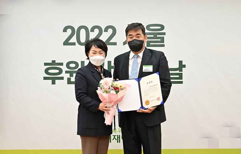 [사진]금호타이어_사회공헌활동 수상.jpg