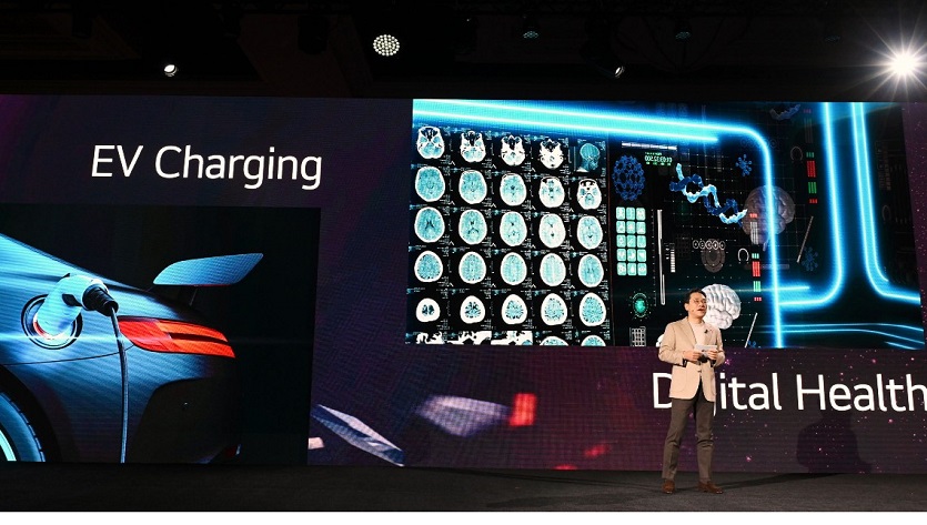 [사진2] LG전자 CEO 조주완 사장 “모든 혁신의 시작과 끝은 고객”.jpg