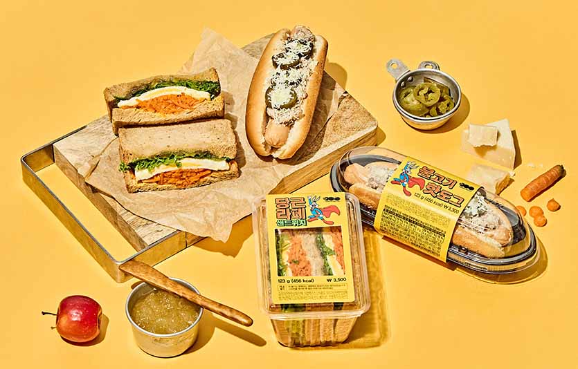 GS25에서 만날 수 있는 벅스버니 당근라페 샌드위치, 불고기 핫도그 이미지. 사진=GS리테일
