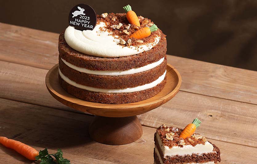 파리바게뜨는 귀여운 토끼를 모티브로 한 토끼 케이크 2종을 출시했다. 제주 구좌 당근케이크 이미지. 사진=파리바게뜨