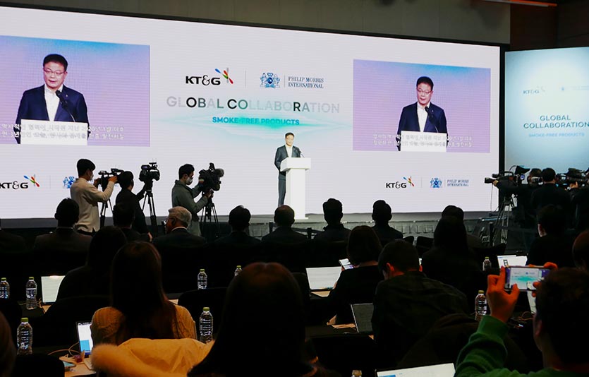 KT&G가 PMI와 차세대 전자담배 ‘릴(lil)’의 해외시장 진출에 관한 15년간의 장기계약을 새로 체결했다. 사진=김성미 기자