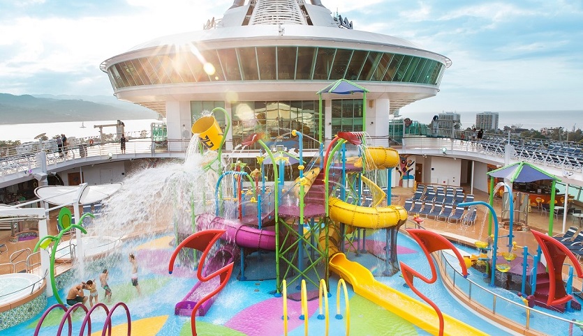 크루즈 선상 워터 파크.jpg