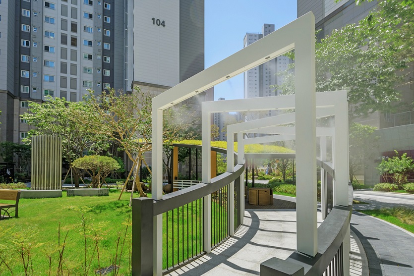 사진 2_동래 래미안 아이파크 미스트 가든 사진 (1).jpg