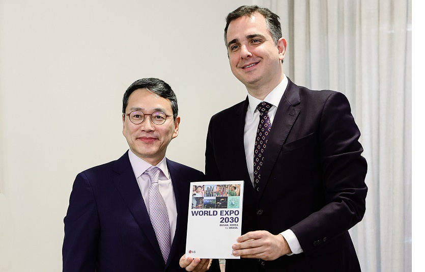 [사진1] LG전자 조주완 사장, 브라질·칠레서 ‘2030 부산세계박람회’ 유치 외교 활동.jpg