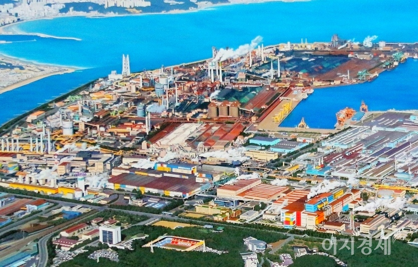 포항제철소 전경. 사진=정수남 기자