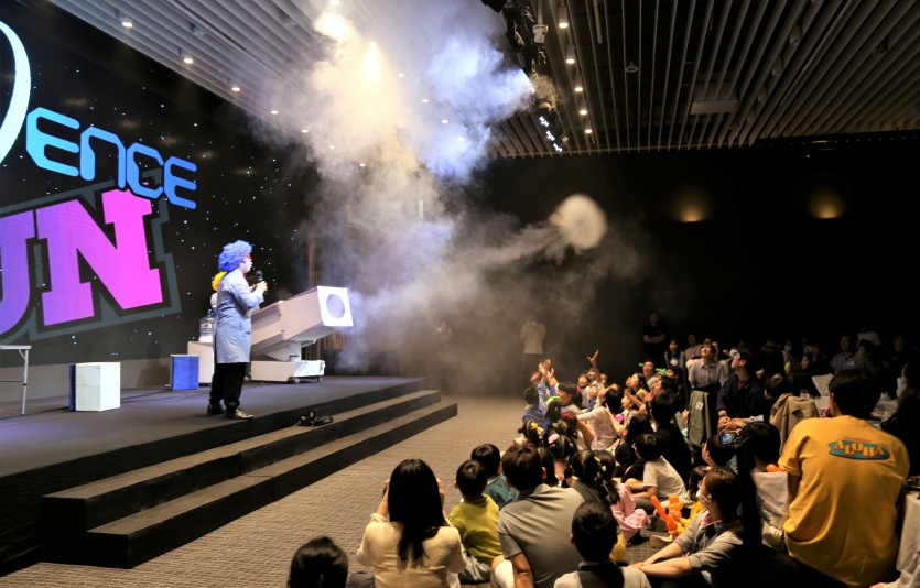 지난 5일 서울 영등포구 여의도 글래드호텔에서 열린 임직원 가족 초청행사. 사진=DL이앤씨