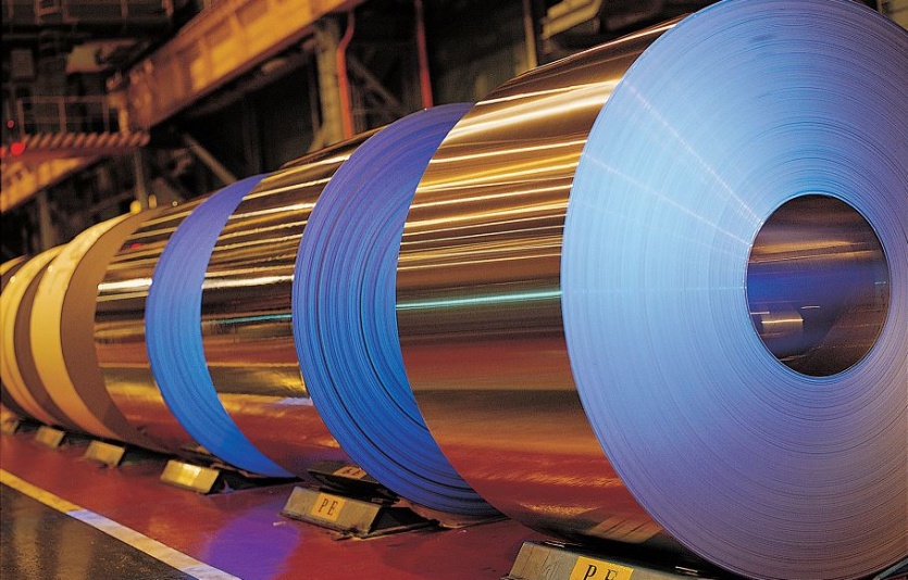 포항제철소에서 생산한 스테인리스 냉연 코일 제품. 사진=포스코