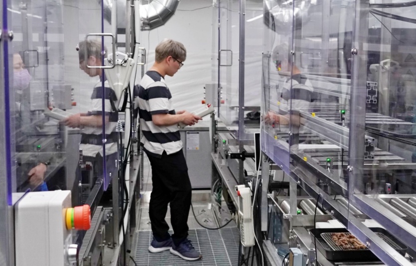 웨이브, 로봇주방. 사진=웨이브라이프스타일테크