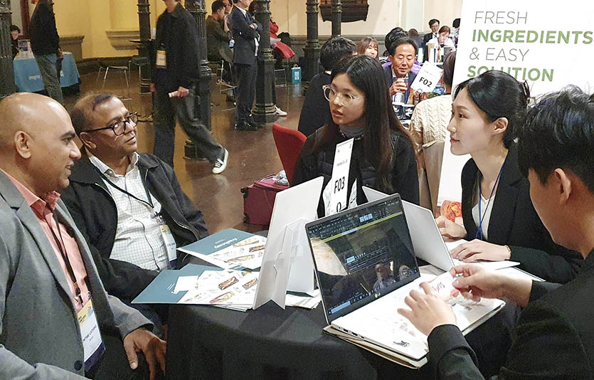 프레시지가 호주 ‘대한민국 브랜드 엑스포’에 참가해 해외 바이어를 대상으로 B2B 수출 상담을 진행하는 모습. 사진=프레시지