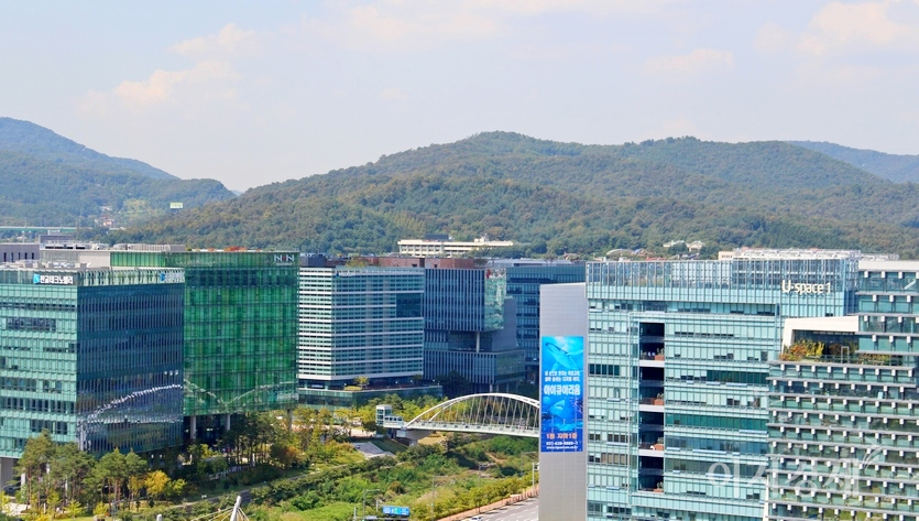 과기부는 이달 경기도 성남시 판교에서 ‘메타버스 얼라이언스’를 발족했다. 판교테크노밸리 전경. 사진=이민섭 기자