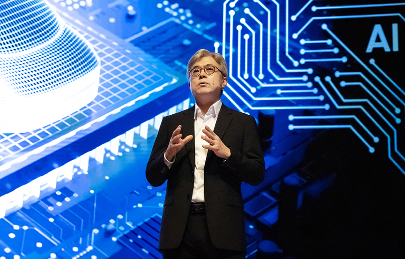 최시영 사장이 ‘삼성 파운드리/SAFE 포럼’에서 기조연설을 하고 있다. 사진=삼성전자