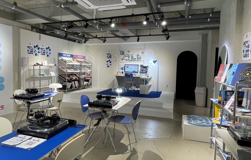 우리은행이 서울 마포구에 문을 연 지역 상생 팝업스토어 ‘원 더 바이브 합정’ 전경 (사진=우리은행)