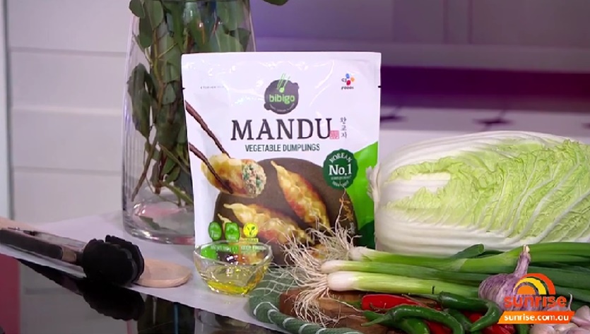 비비고 만두의 호주 론칭 초반 흥행을 조명한 공중파 방송 'Sunrise' 프로그램 화면 캡쳐. 사진=CJ제일제당