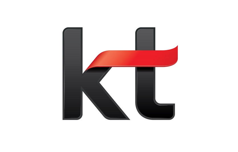 KT가 이달 28일까지 KT 매장 및 공식 온라인몰 KT Sho에서 ‘갤럭시 S23 시리즈’ 구매고객을 대상으로 이벤트를 연다.&nbsp; 사진=KT<br>