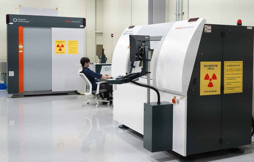 SK온 배터리안전성 평가센터 (CT실).jpg