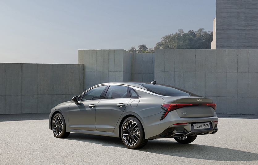 기아가 ‘더 뉴 K5’ 문스케이프 매트 그레이. 사진=기아               