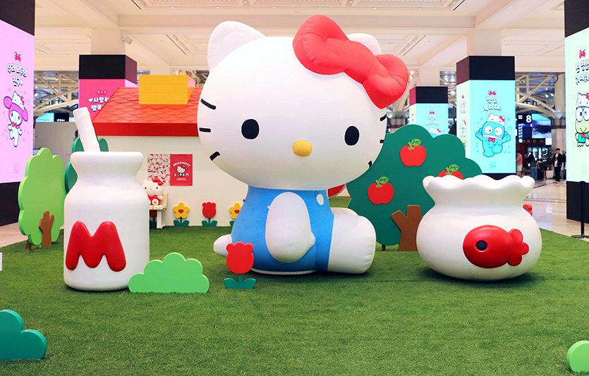 신세계백화점 강남점에 마련된 ‘헬로키티’ 팝업스토어. 사진=신세계백화점