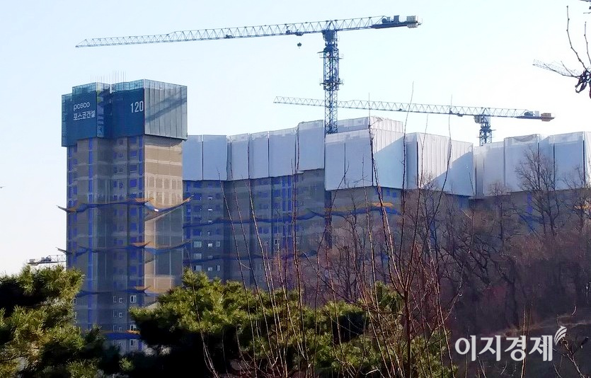 아파트 건설현장. 사진=이지경제
