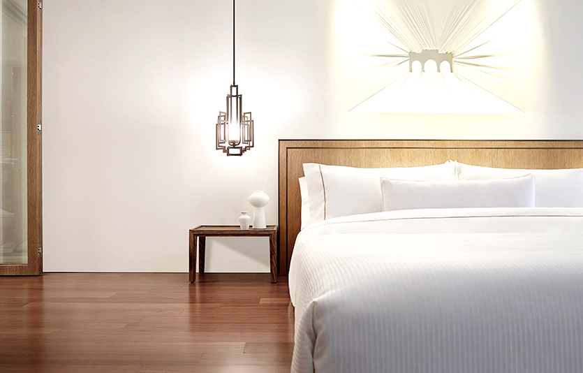 조선호텔은 최근 감각적인 디자인을 자랑하는 호텔 침구를 기획상품으로 출시했다. 사진=조선호텔