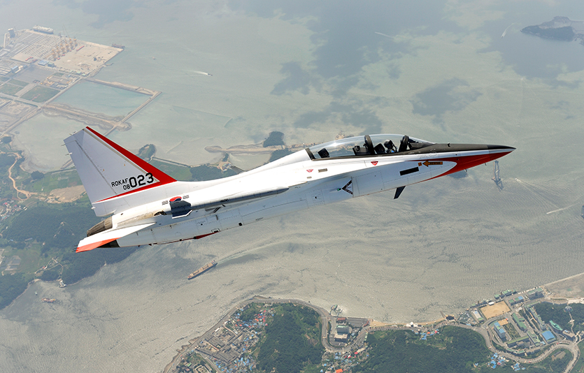 KAI는 T-50 계열 항공기에  SATURN 무전기의 체계통합, 시험평가, 감항인증 및 납품을 수행한다. 사진=한국항공우주산업
