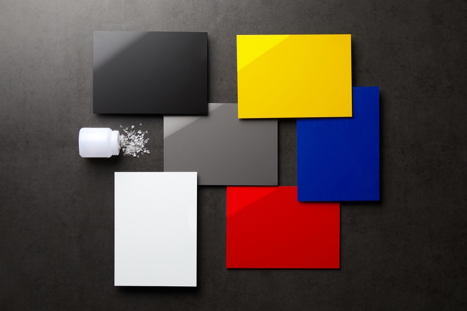 동국씨엠 리본 그린 컬러강판 제품. 사진=동국씨엠