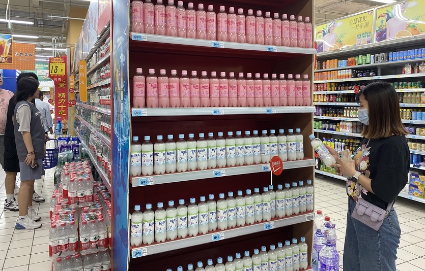 중국 산동성 칭다오의 대륜발마트의 밀키스 판매현장. 사진=롯데칠성음료