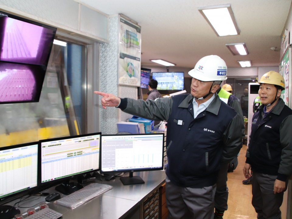 장세욱 부회장이 인천공장 현장에 방문했다. 사진=동국제강그룹