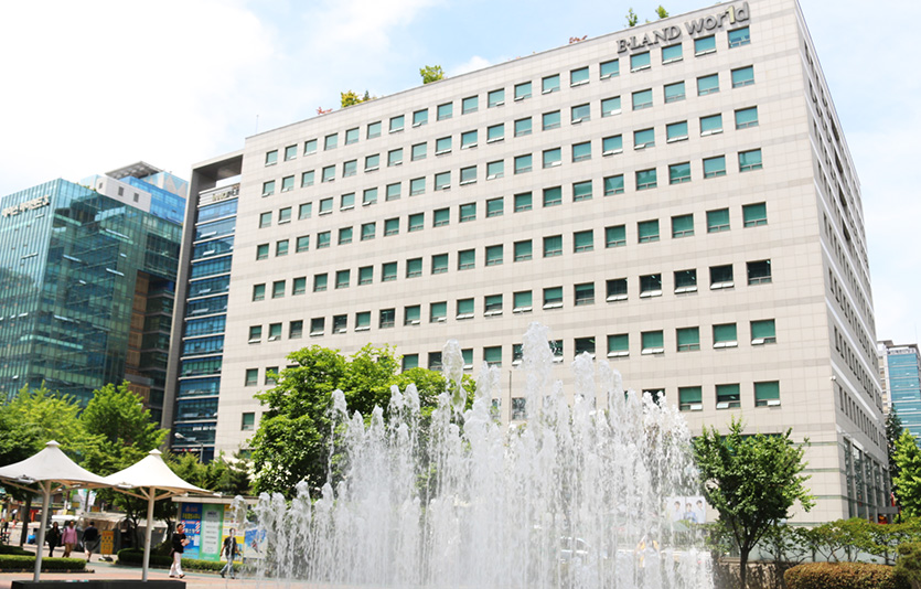 이랜드월드 가산 사옥. 사진=이랜드