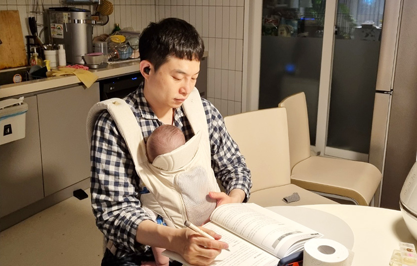 육아와 일을 병행하고 있는 박경선 인동에프엔 인사팀 팀장. 사진=인동에프엔