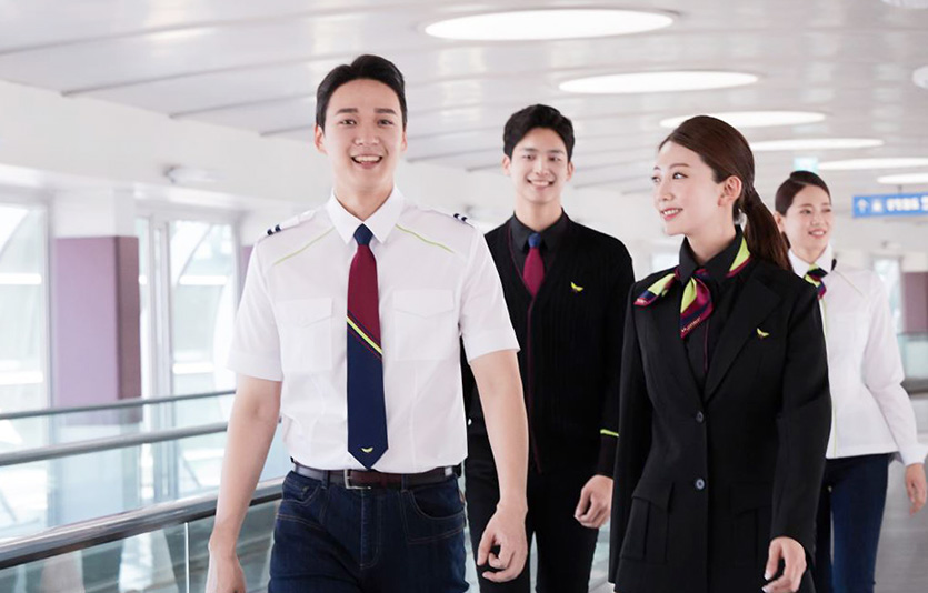 진에어가 2024년 상반기 신입 객실승무원 채용을 실시한다. 사진=진에어