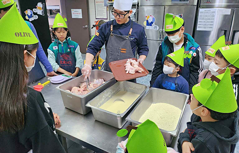 사진=제너시스BBQ그룹