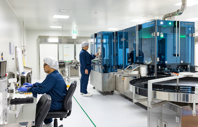 통합완제관 자동 이물 검사실. 사진=GC녹십자