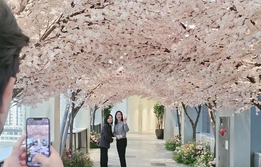 신세계 경기점 6층 연결통로. 사진=신세계백화점