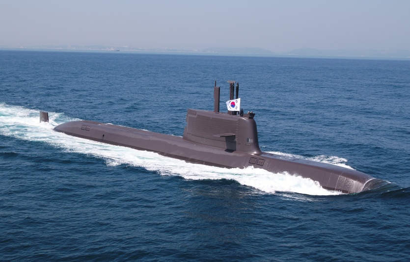 HD현대중공업이 4일 해군에 인도한 3천톤급 잠수함 신채호함의 시운전 모습. 사진=HD현대중공업