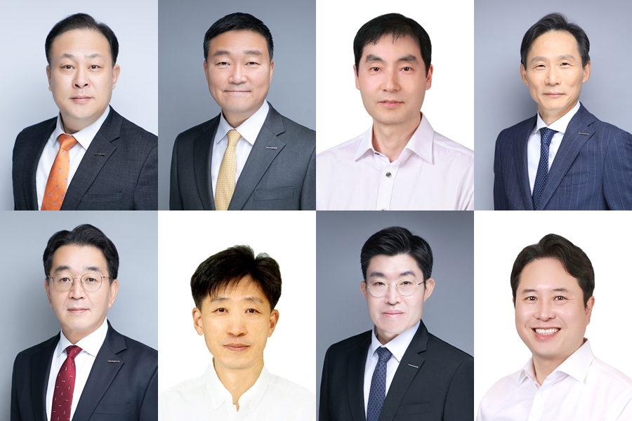 (사진 윗줄 왼쪽부터) 이운익 삼양사 대표이사 겸 화학1그룹장 겸 삼양이노켐 대표이사, 윤석환 삼양패키징 대표이사, 안태환 삼양KCI 대표이사, 오승훈 삼양데이타시스템 대표이사. (사진 아랫줄 왼쪽부터) 김상욱 삼양사 AM BU장, 최근영 삼남석유화학 여수공장장, 이동현 삼양홀딩스 미래전략실장, 이현수 삼양바이오팜 경영지원PU장. 사진=삼양홀딩스