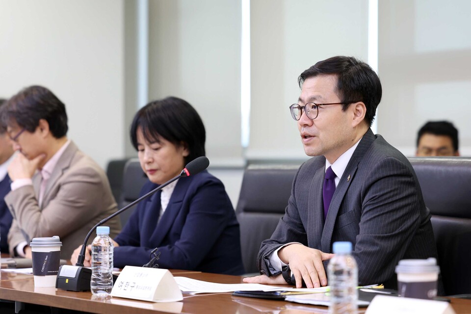 글로벌 철강 보호무역 조치 관련 민관 합동 점검 회의. 사진=산업통상부