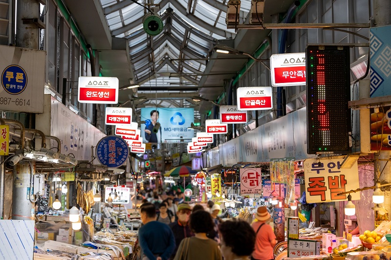 베네피아는 수유재래시장의 신선한 먹거리를 전국 배송하는 서비스를 시작했다. 사진=수유재래시장·SK엠앤서비스