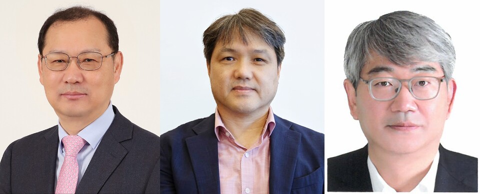 (사진 왼쪽부터) 배인한 효성티앤씨 부사장(효성동나이법인장), 배용배 효성중공업 부사장(남통효성변압기유한공사 총경기), 박남용 효성중공업 부사장(건설PU장). 사진=효성그룹